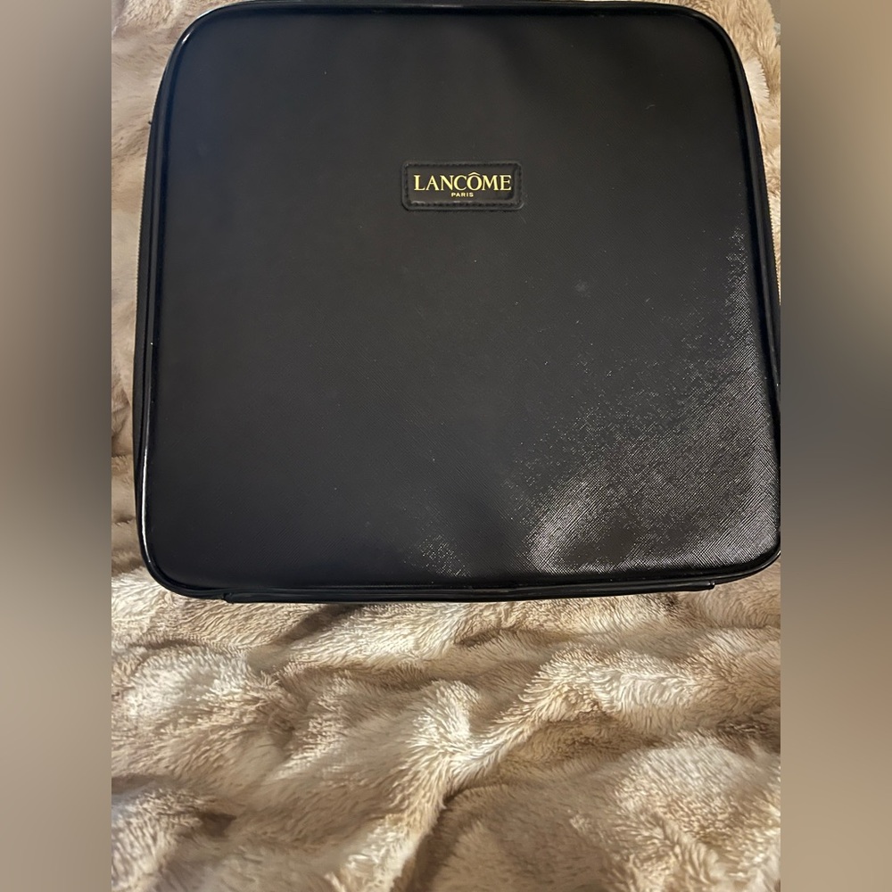 Lancôme • Travel Train Case + Makeup Bag • Cosmetic Organizer Set